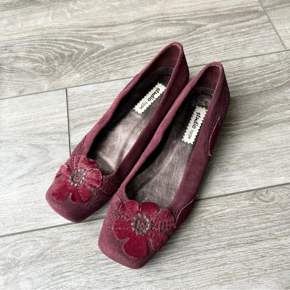 Studio Hype  Red Suede Leather Calf Hair Square Toe Flats - Picture 2 of 12